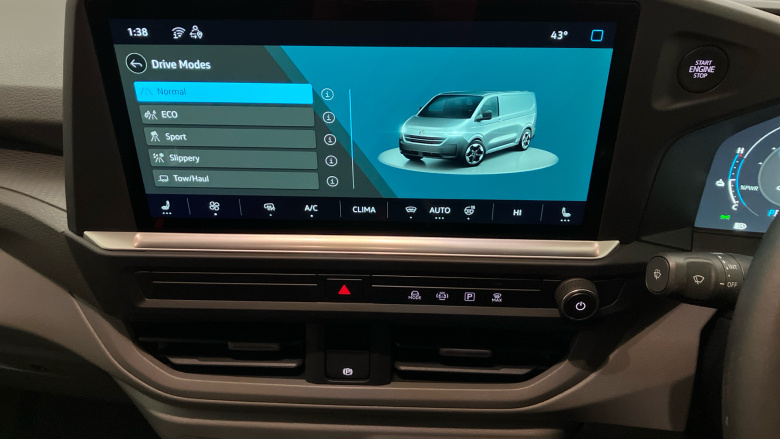 Volkswagen Transporter T32 Swb Electric 160kW 65kWh Commerce Pro Van Auto